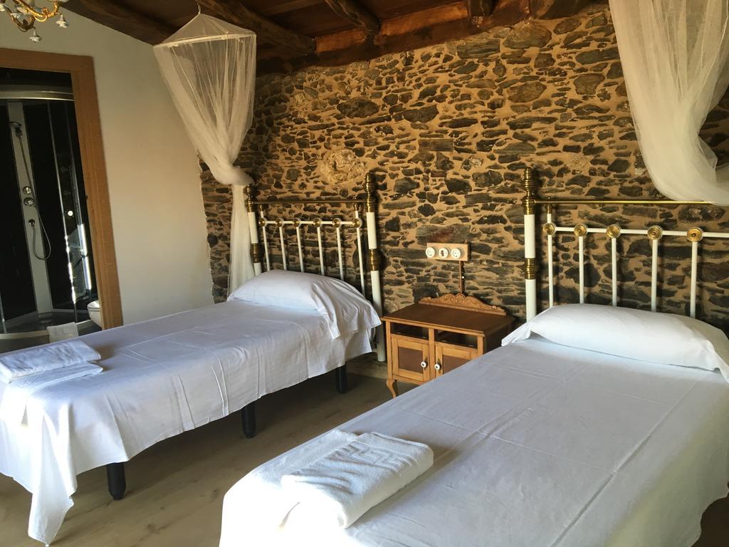 Vila Peregrina Castaneda  Eksteriør bilde